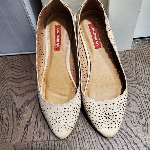 UNIONBAY | Flats - Picture 1 of 3